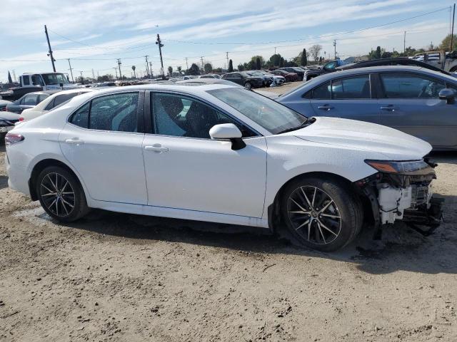 4T1S31AK6PU058733 - 2023 TOYOTA CAMRY SE NIGHT SHADE WHITE photo 4