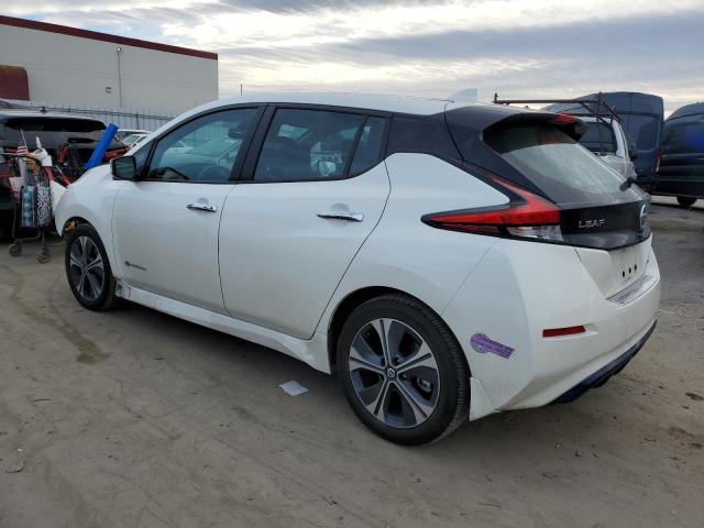 1N4AZ1CP5KC300262 - 2019 NISSAN LEAF S WHITE photo 2