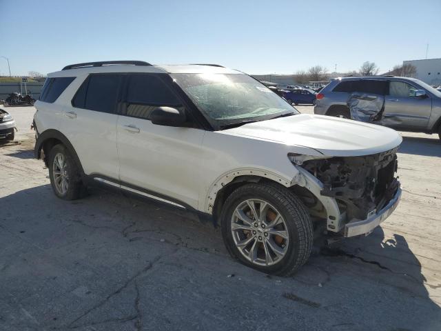 1FMSK8DH2LGC28199 - 2020 FORD EXPLORER XLT WHITE photo 4