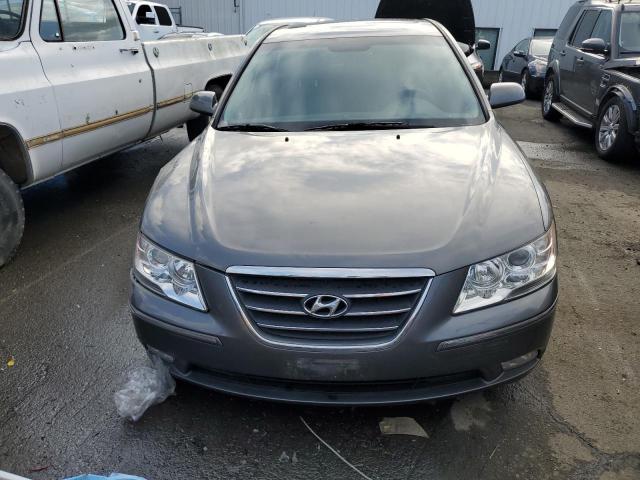 5NPEU4AF8AH631474 - 2010 HYUNDAI SONATA SE GRAY photo 5