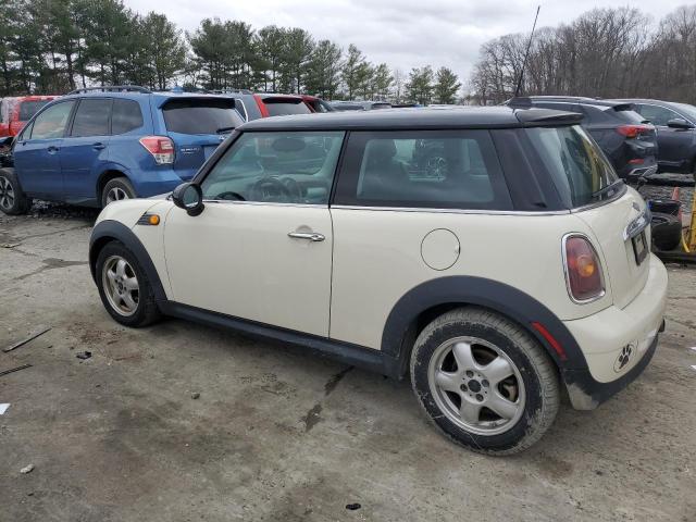 WMWMF335X8TT63678 - 2008 MINI COOPER BEIGE photo 2