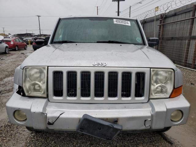 1J8HH48N96C253689 - 2006 JEEP COMMANDER SILVER photo 5