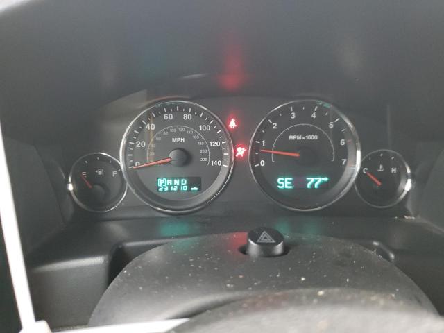 1J8HH48N96C253689 - 2006 JEEP COMMANDER 银色 照片 9