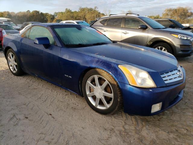 1G6YV34A155604162 - 2005 CADILLAC XLR BLUE photo 4