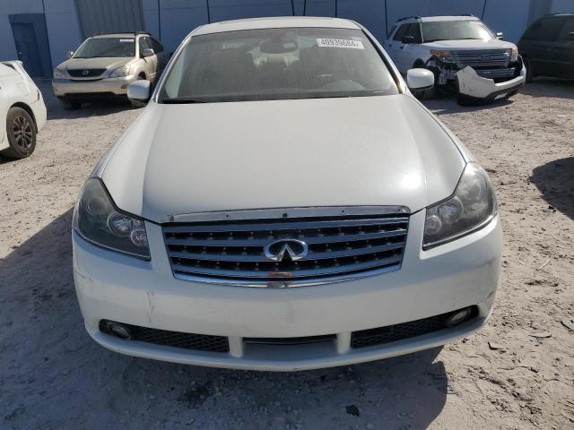 JNKBY01E06M205605 - 2006 INFINITI M45 BASE WHITE photo 5