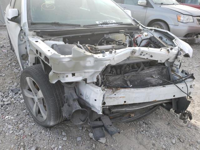 1G1ZC5EU8CF334164 - 2012 CHEVROLET MALIBU 1LT WHITE photo 9