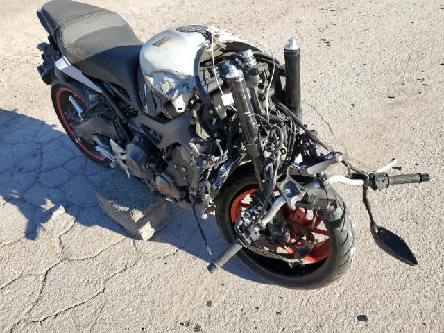 JYARN53E0LA007120 - 2020 YAMAHA MT09 GRAY photo 9