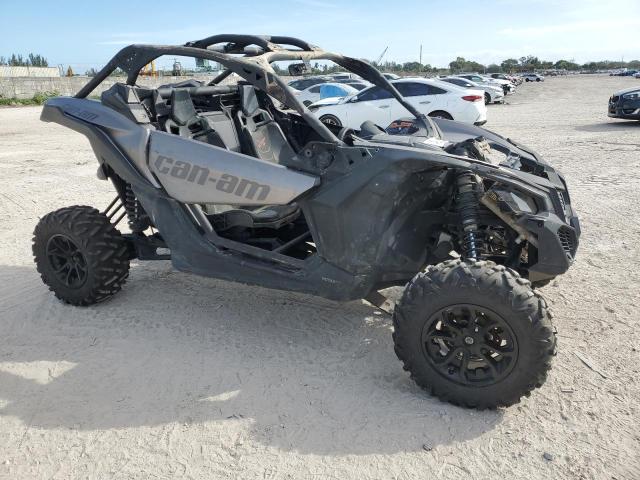 3JBVDAW45JK001149 - 2018 CAN-AM MAVERICK X DS TURBO R GRAY photo 4