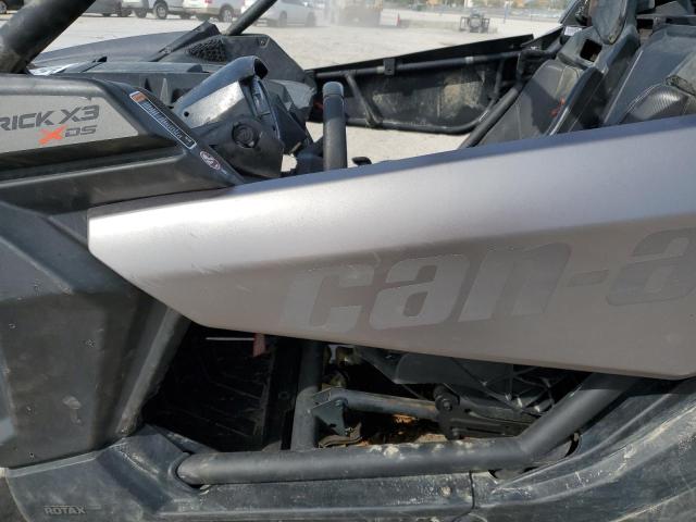 3JBVDAW45JK001149 - 2018 CAN-AM MAVERICK X DS TURBO R GRAY photo 7