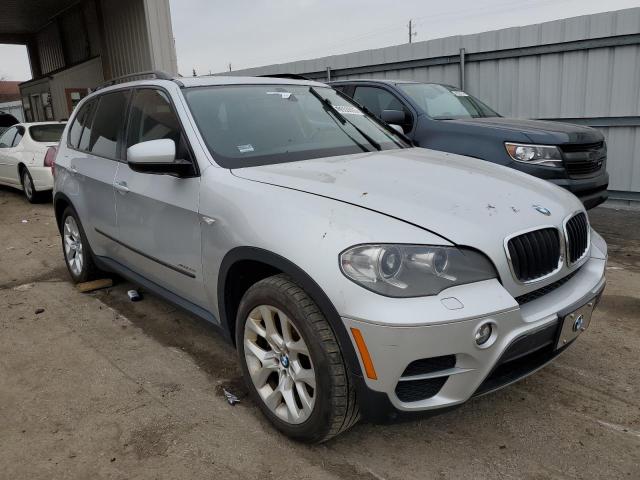 5UXZV4C57D0B05052 - 2013 BMW X5 XDRIVE35I SILVER photo 4