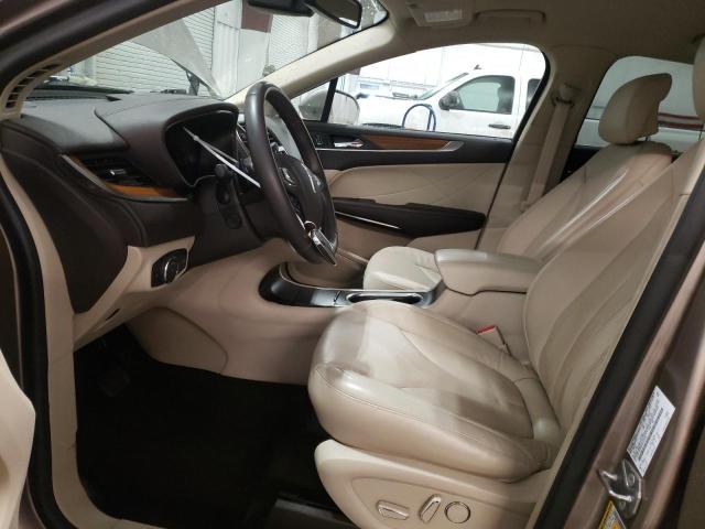 5LMCJ2D94KUL21770 - 2019 LINCOLN MKC SELECT თაფლისფერი ფოტო 7