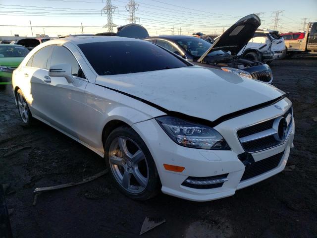 WDDLJ9BB8DA058537 - 2013 MERCEDES-BENZ CLS 550 4MATIC WHITE photo 4