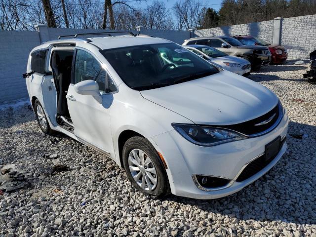 2C4RC1BG8KR582940 - 2019 CHRYSLER PACIFICA TOURING L WHITE photo 4