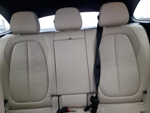 WBXHT3C30J5F90437 - 2018 BMW X1 XDRIVE28I WHITE photo 10