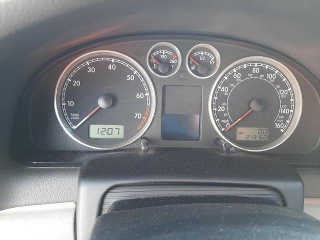 WVWRH63B34P247770 - 2004 VOLKSWAGEN PASSAT GLX Gümüş foto 9