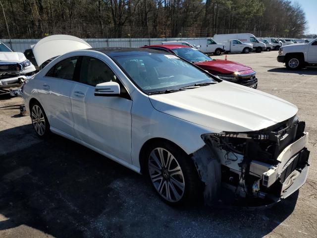 WDDSJ4EB7JN562110 - 2018 MERCEDES-BENZ CLA 250 WHITE photo 4