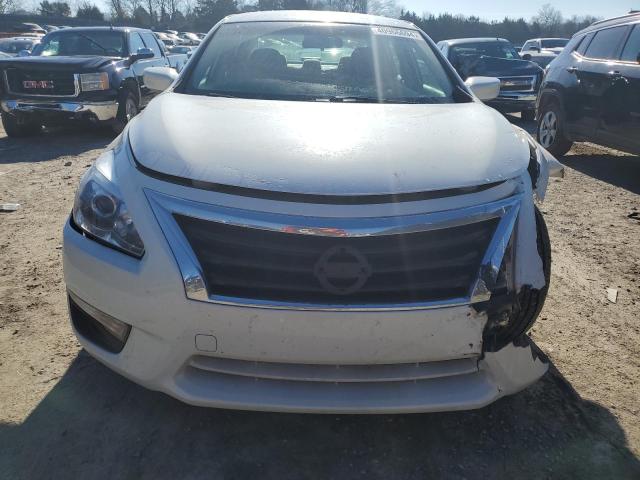 1N4AL3AP9FC292592 - 2015 NISSAN ALTIMA 2.5 WHITE photo 5