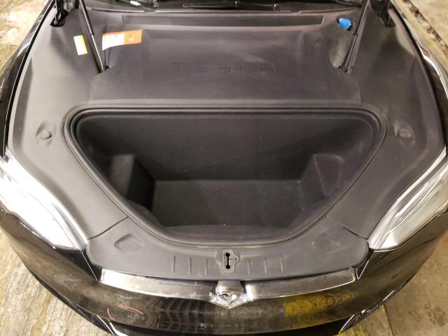 5YJSA1E22GF139631 - 2016 TESLA MODEL S შავი ფოტო 11