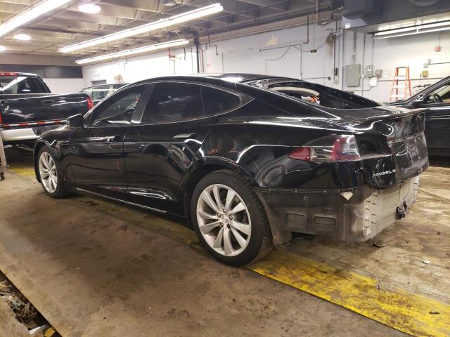 5YJSA1E22GF139631 - 2016 TESLA MODEL S შავი ფოტო 2