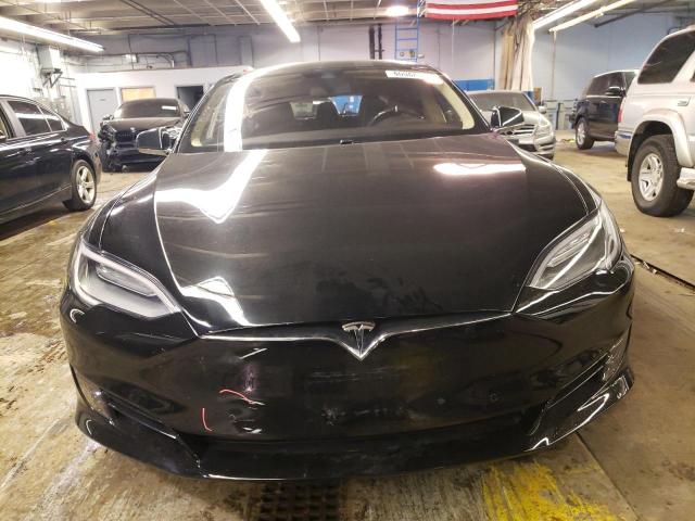 5YJSA1E22GF139631 - 2016 TESLA MODEL S შავი ფოტო 5