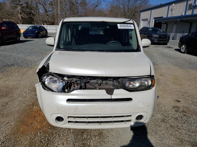 JN8AZ2KRXBT210208 - 2011 NISSAN CUBE BASE WHITE photo 5