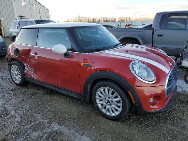 WMWXP5C54G3B76993 - 2016 MINI COOPER RED photo 4