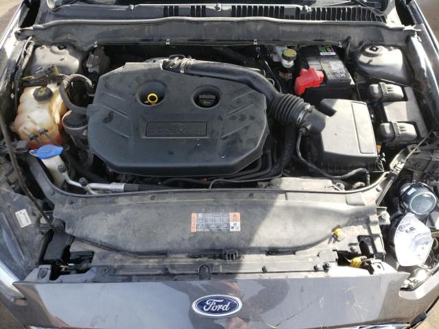 3FA6P0H99FR245080 - 2015 FORD FUSION SE GRAY photo 11