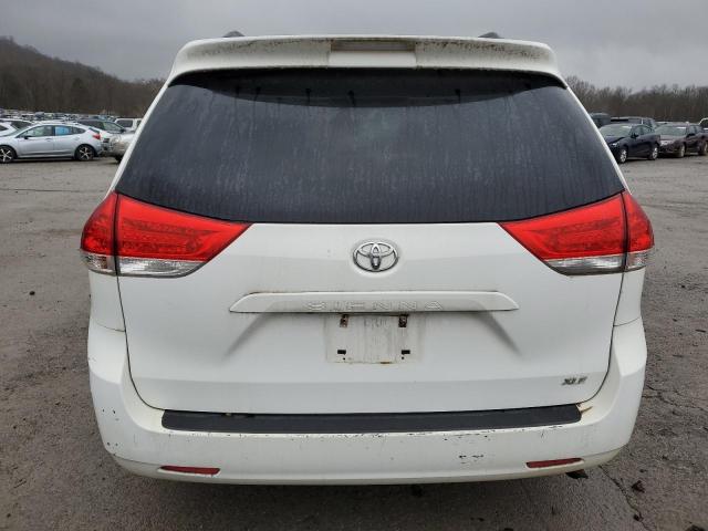 5TDYK3DC3DS377850 - 2013 TOYOTA SIENNA XLE WHITE photo 6