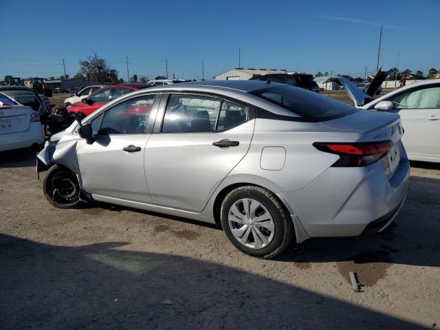 3N1CN8DV7LL806091 - 2020 NISSAN VERSA S SILVER photo 2