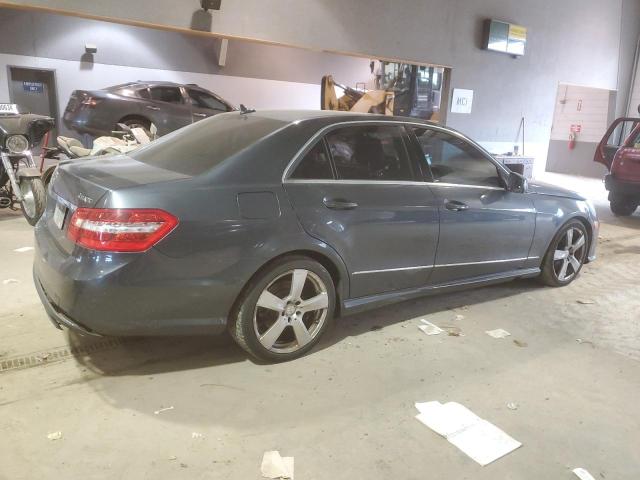 WDDHF8HB7AA091338 - 2010 MERCEDES-BENZ E 350 4MATIC GRAY photo 3