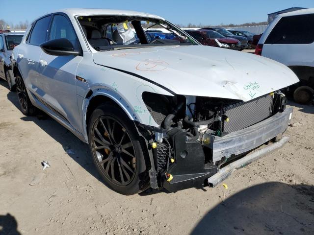 WA1VABGE3NB033581 - 2022 AUDI E-TRON CHRONOS WHITE photo 4