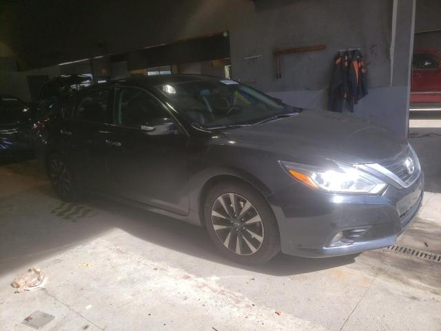 1N4AL3AP1JC251530 - 2018 NISSAN ALTIMA 2.5 Чорний фото 4