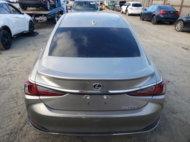 58ADA1C17MU004218 - 2021 LEXUS ES 300H GRAY photo 6