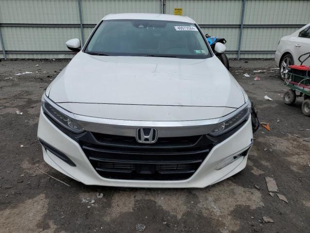 1HGCV1F11KA103012 - 2019 HONDA ACCORD LX WHITE photo 5