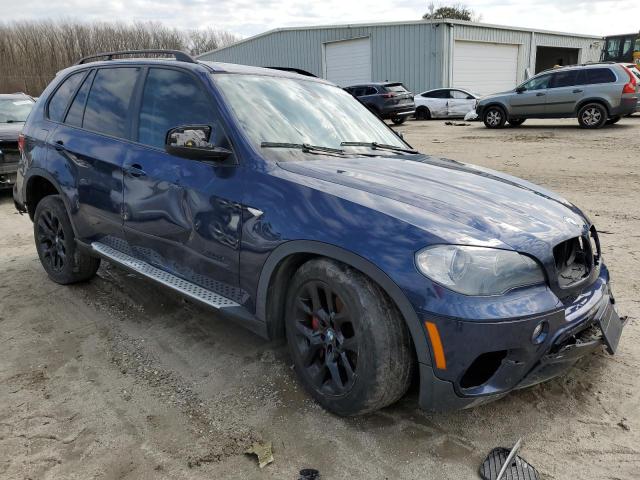 5UXZV4C50BL400664 - 2011 BMW X5 XDRIVE35I BLUE photo 4