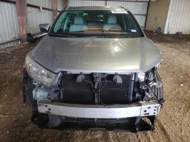 5TDKKRFHXES034939 - 2014 TOYOTA HIGHLANDER XLE 银色 照片 5