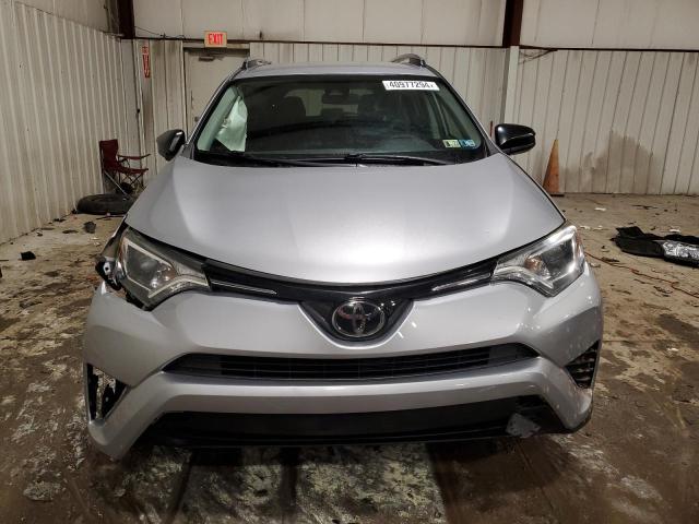 2T3BFREV4HW589786 - 2017 TOYOTA RAV4 LE SILVER photo 5