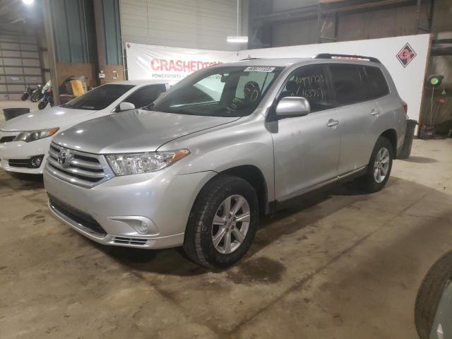 5TDBK3EH9BS092437 - 2011 TOYOTA HIGHLANDER BASE SILVER photo 1