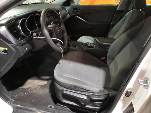 KNAGM4A71F5664242 - 2015 KIA OPTIMA LX WHITE photo 7