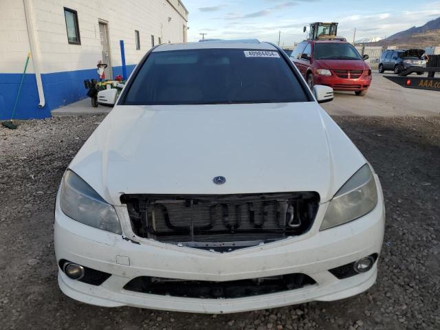 WDDGF5EB6AR088656 - 2010 MERCEDES-BENZ C 300 WHITE photo 5