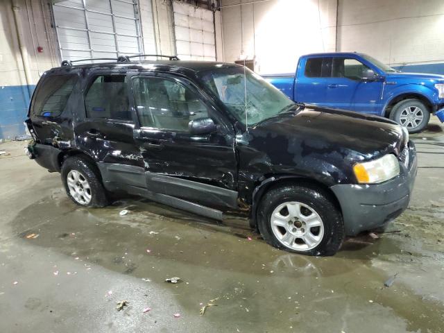 1FMYU03114DA14849 - 2004 FORD ESCAPE XLT BLACK photo 4