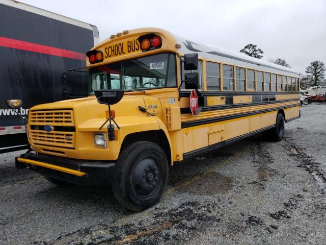 1FDXJ75C7PVA08550 - 1993 FORD BUS CHASSI YELLOW photo 2