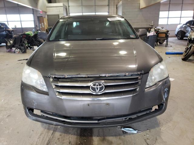 4T1BK36B07U205197 - 2007 TOYOTA AVALON XL GRAY photo 5