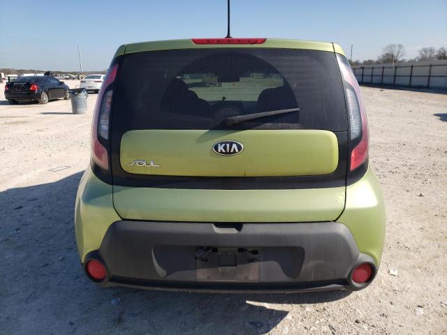 KNDJN2A20G7824731 - 2016 KIA SOUL GREEN photo 6