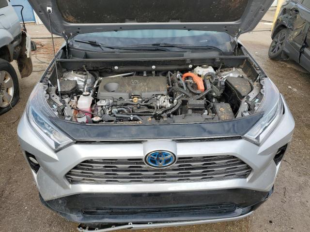 2T3E6RFV2MW023762 - 2021 TOYOTA RAV4 XSE SILVER photo 12