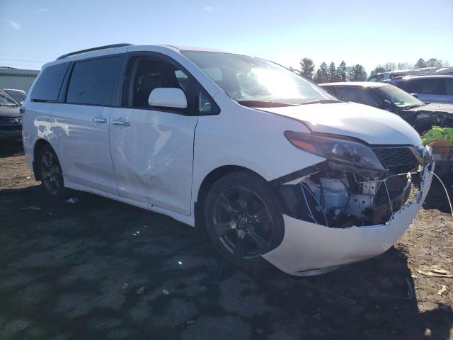 5TDXZ3DC6JS912849 - 2018 TOYOTA SIENNA SE WHITE photo 4