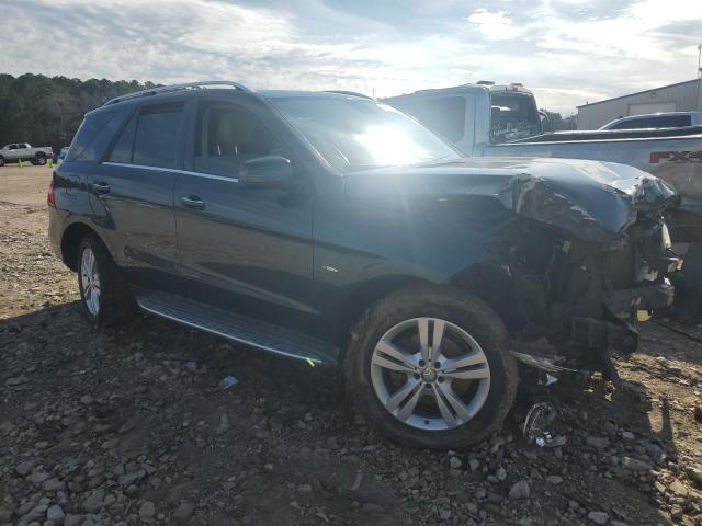 4JGDA5HB3CA031500 - 2012 MERCEDES-BENZ ML 350 4MATIC CHARCOAL photo 4