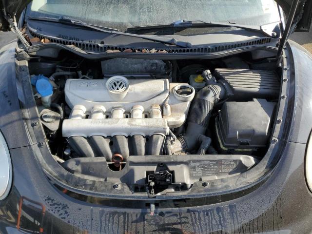 3VWPW3AG4AM010259 - 2010 VOLKSWAGEN NEW BEETLE BLACK photo 11