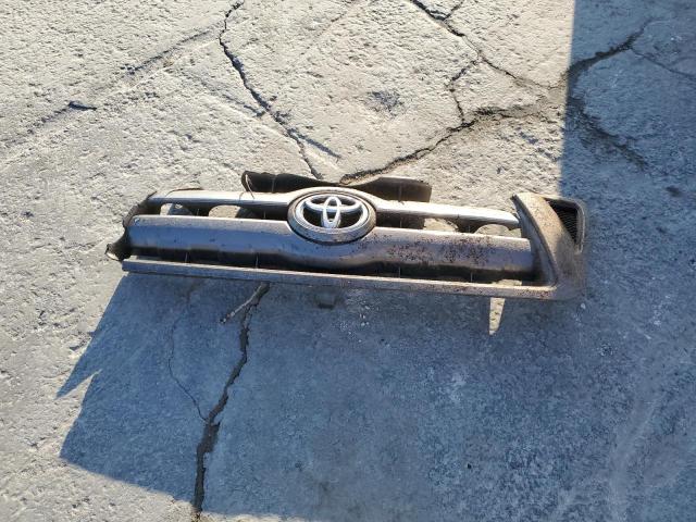 3TMJU4GN4AM101557 - 2010 TOYOTA TACOMA DOUBLE CAB PRERUNNER SILVER photo 12