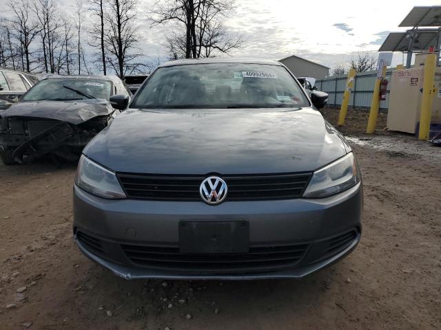 3VWDZ7AJXBM028974 - 2011 VOLKSWAGEN JETTA SE GRAY photo 5